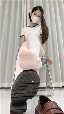 【于于鱼】白丝体操服混乱倒计时    250905-26