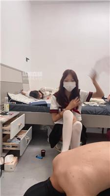 【绘子】舔脏鞋白丝-滴蜡鞭打 JS250907-31