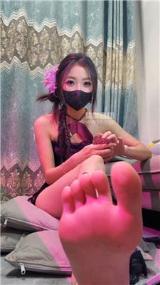 【芙芙】臭脚太妹胁迫压炸    250913-9