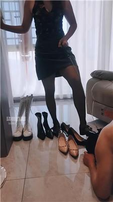 【阿雅】多双脏鞋-物化人体擦鞋器 JS251011-9