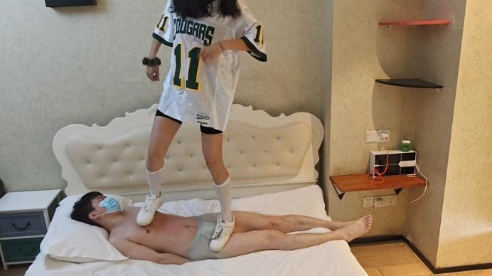 【啦啦啦】舞蹈小姐姐踩废贱狗 ACYC-5041