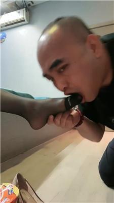 【西北傻子】花钱吃技师的圣水泡面 JS251027-37