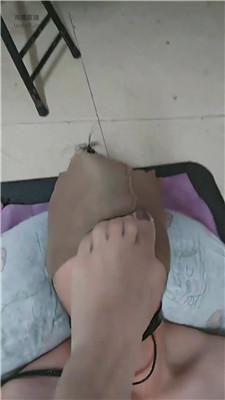 【紫钰】品尝妻主的臭脚丫 JS251101-32