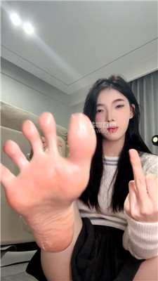 【千千】油足控J    251108-22