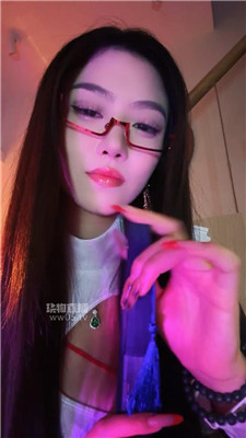 【曼曼】灯    251110-10