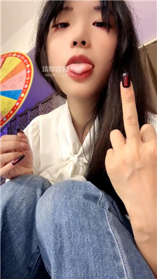 【母狗妈妈】白棉袜口水炸    251123-34