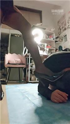 【钰大大】寂寞少妇的脚下贱奴 JS251209-22