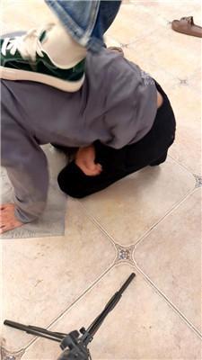 【Niki】强迫奶狗下跪抽耳光 JS251211-44